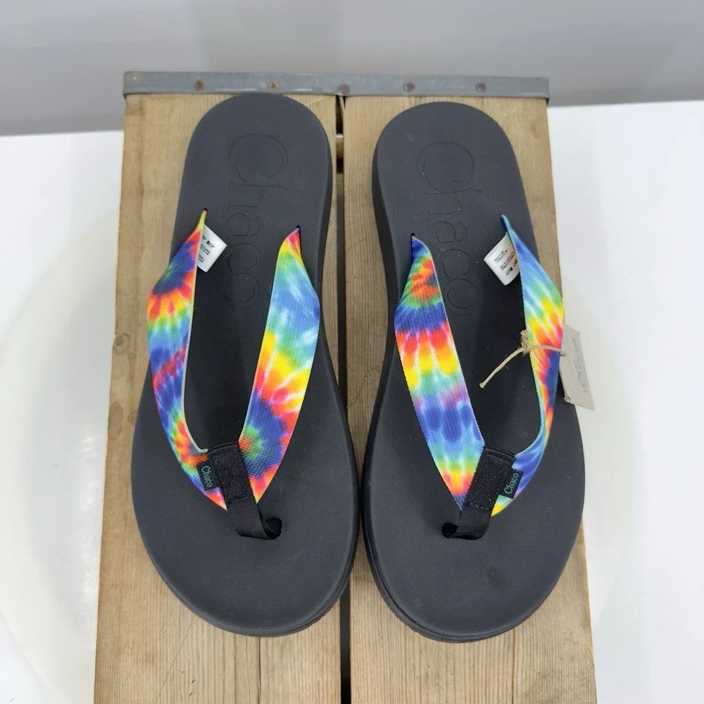 NEW Chaco Mens size 13 46 Sandals Rainbow Pride Flip Flops Chillos‎ LGBQT+ Tags